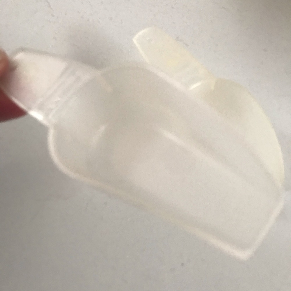 Tupperware Mini Scoops - Picture 3 of 4